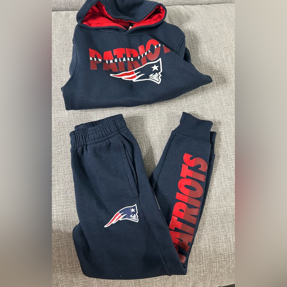 Boys New England Patriots Tracksuit